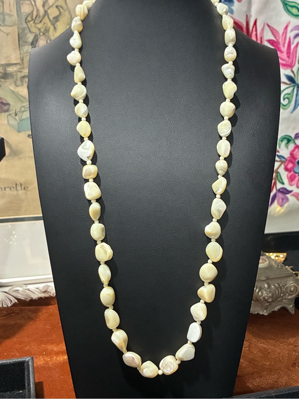 Vintage Mother of Pearl Beaded Necklace Strand